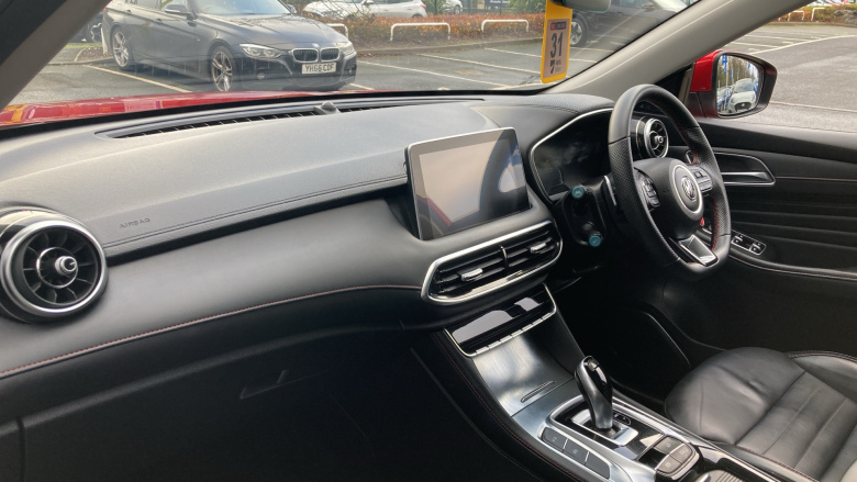 MG Hs 1.5 T-GDI Exclusive 5dr DCT Petrol Hatchback